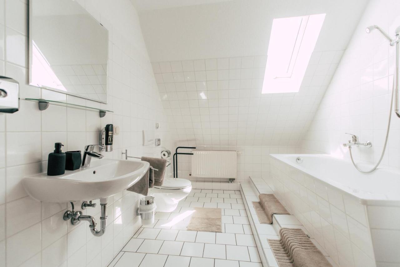 Luga Homes - Rosental Leipzig Luaran gambar